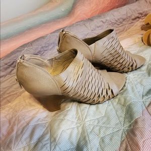 Dana Buchman leather perforated booties